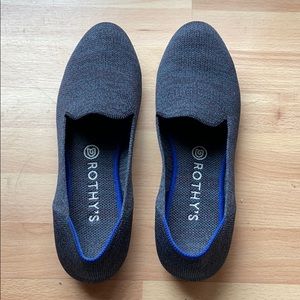 Rothy’s navy heather loafer
